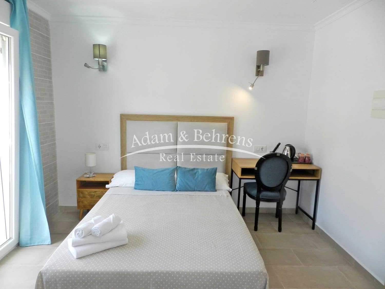 Hotelli myytävänä paikassa Calpe / Calp - 1 700 000 € (Ref: 9570321)