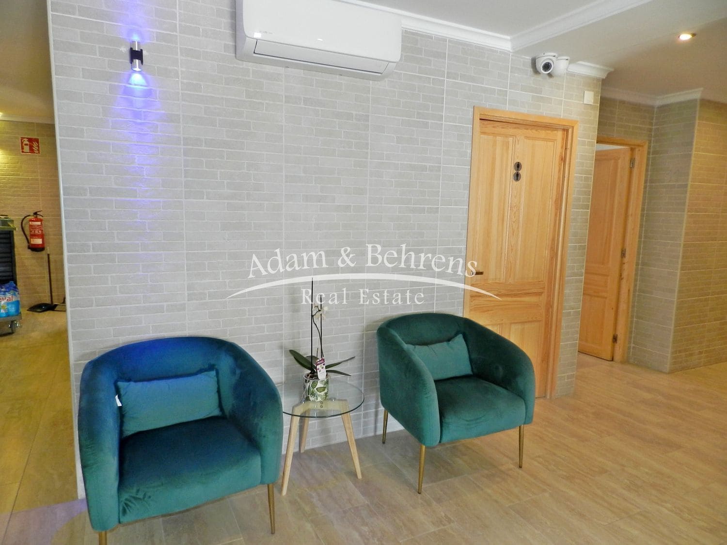 Hotelli myytävänä paikassa Calpe / Calp - 1 700 000 € (Ref: 9570321)