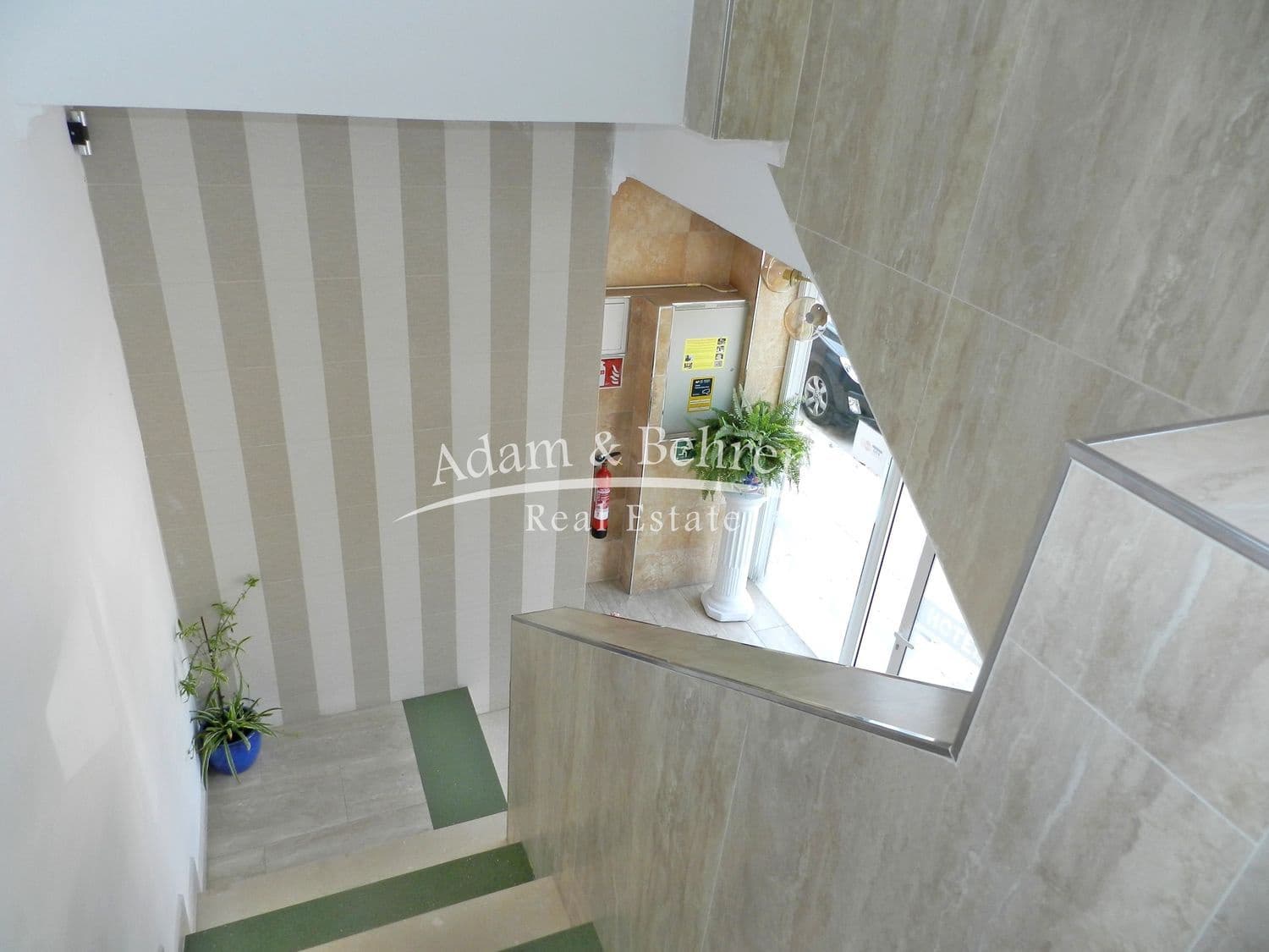 Hotelli myytävänä paikassa Calpe / Calp - 1 700 000 € (Ref: 9570321)