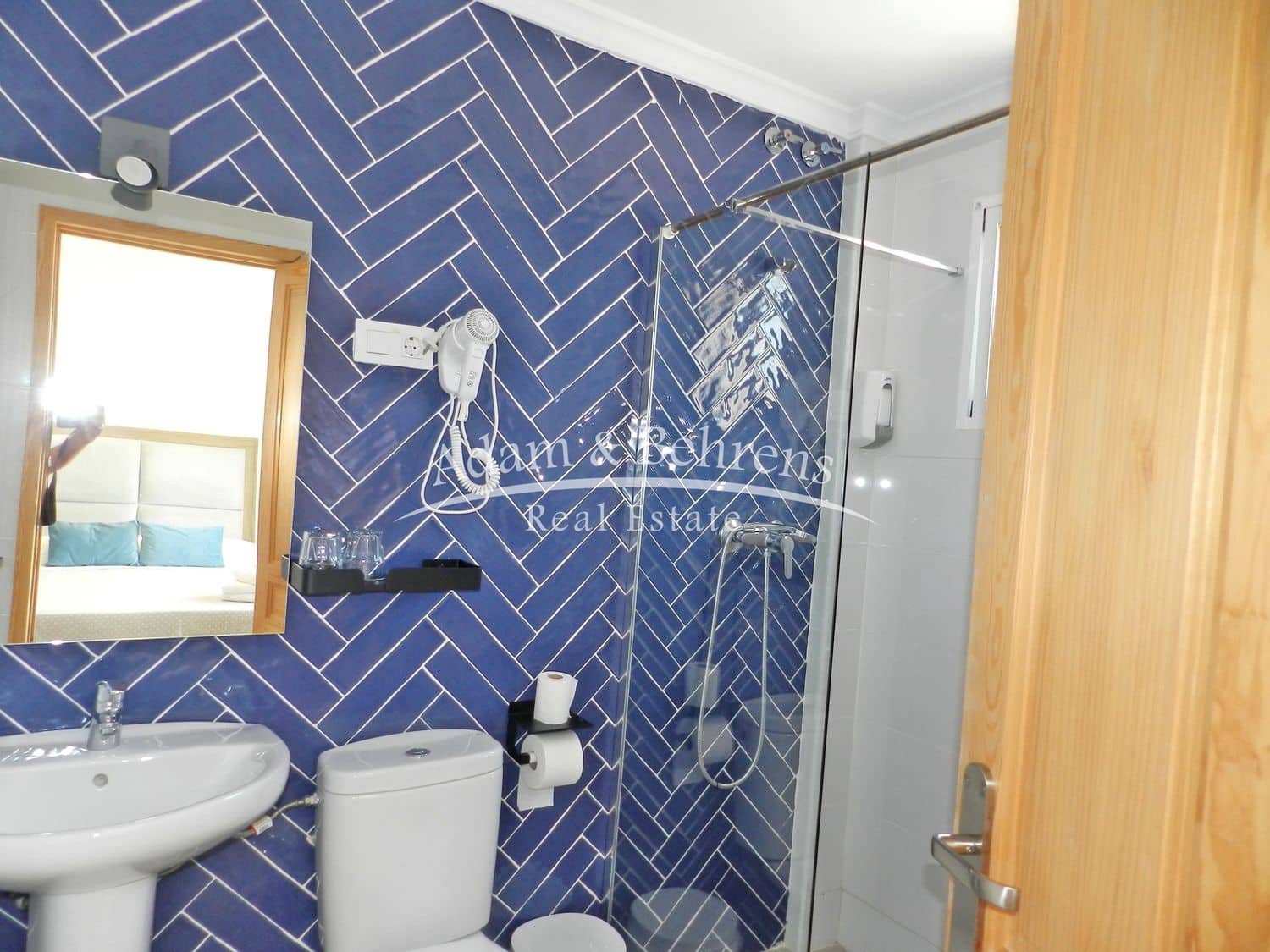 Hotelli myytävänä paikassa Calpe / Calp - 1 700 000 € (Ref: 9570321)