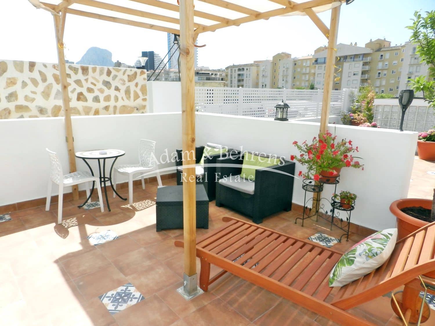 Hotelli myytävänä paikassa Calpe / Calp - 1 700 000 € (Ref: 9570321)