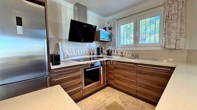 Chalet de 2 habitaciones en El Montgó, Dénia en venta con piscina garaje - 520.000 € (Ref: 9573706)