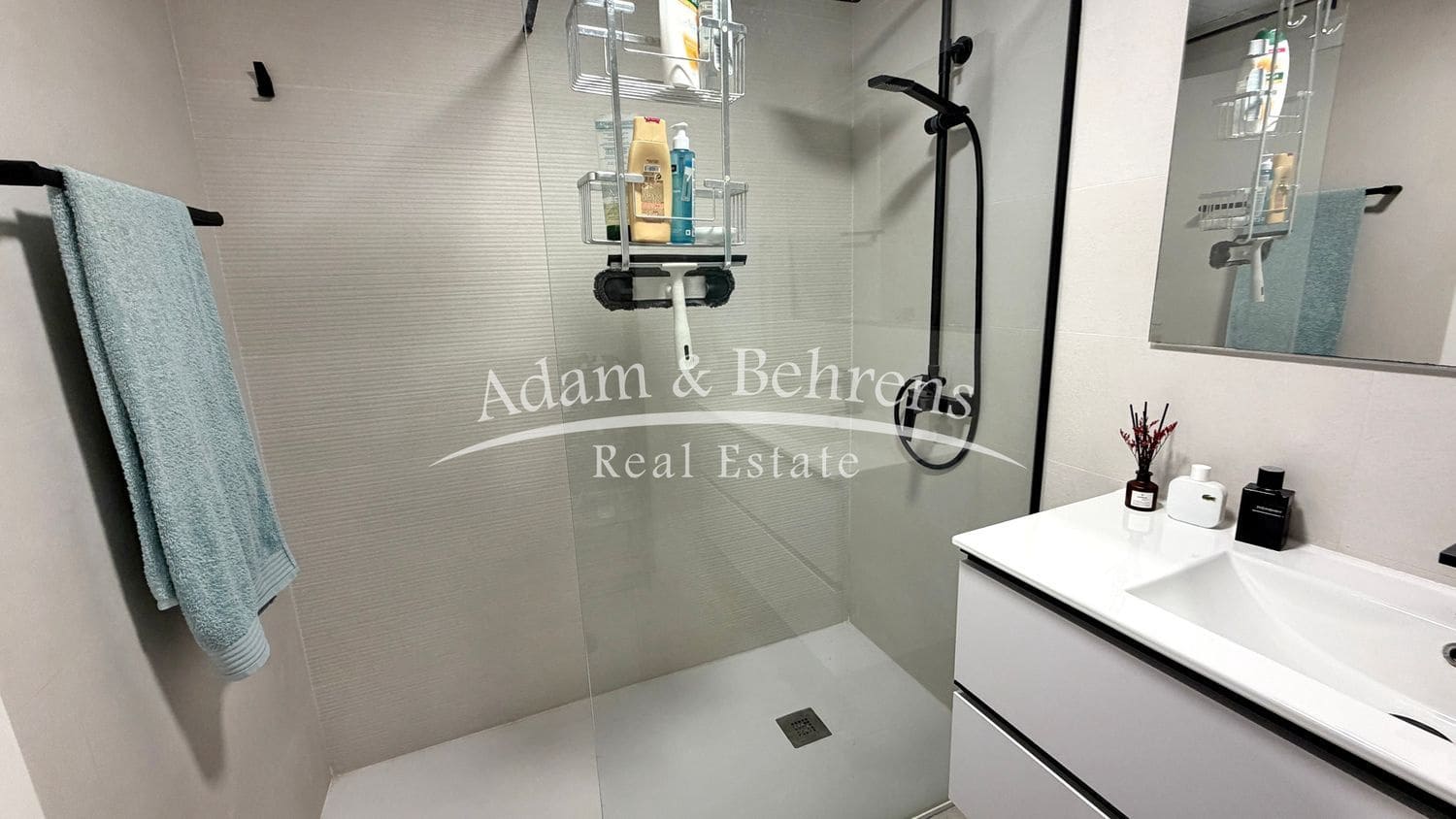 2 quarto Apartamento para venda em Alicante cidade com piscina garagem - 370 000 € (Ref: 9585383)