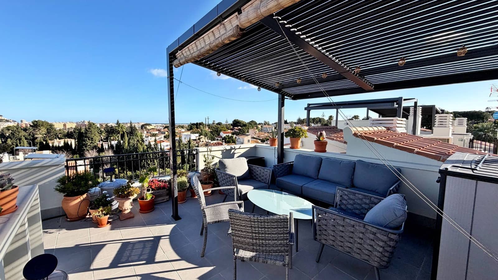 2 sovrum Takvåning till salu i Denia med pool garage - 350 000 € (Ref: 9585383)