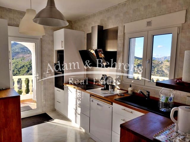 3 chambre Villa/Maison à vendre à Alicante ville avec piscine garage - 548 000 € (Ref: 9654530)