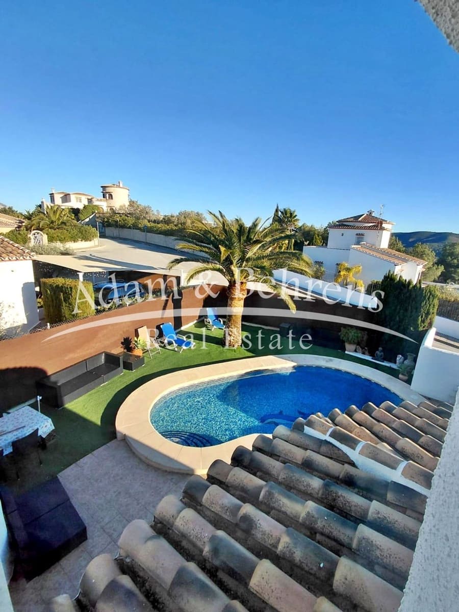 3 chambre Villa/Maison à vendre à Alicante ville avec piscine garage - 548 000 € (Ref: 9654530)