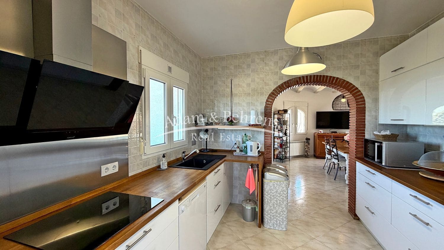 3 makuuhuone Huvila myytävänä paikassa Monte Pedreguer mukana uima-altaan 
autotalli - 548 000 € (Ref: 9654530)