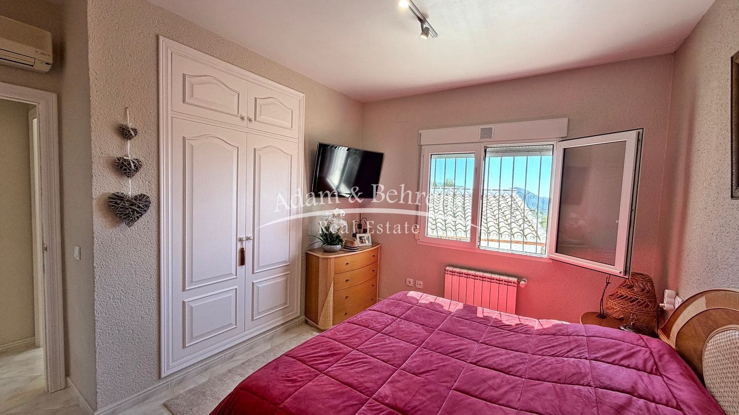 3 makuuhuone Huvila myytävänä paikassa Monte Pedreguer mukana uima-altaan 
autotalli - 548 000 € (Ref: 9654530)