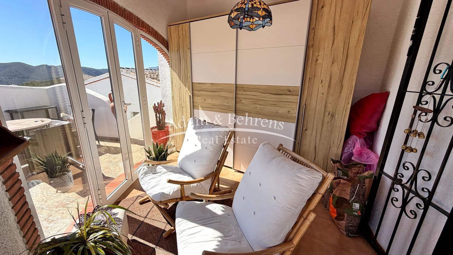 3 makuuhuone Huvila myytävänä paikassa Monte Pedreguer mukana uima-altaan 
autotalli - 548 000 € (Ref: 9654530)