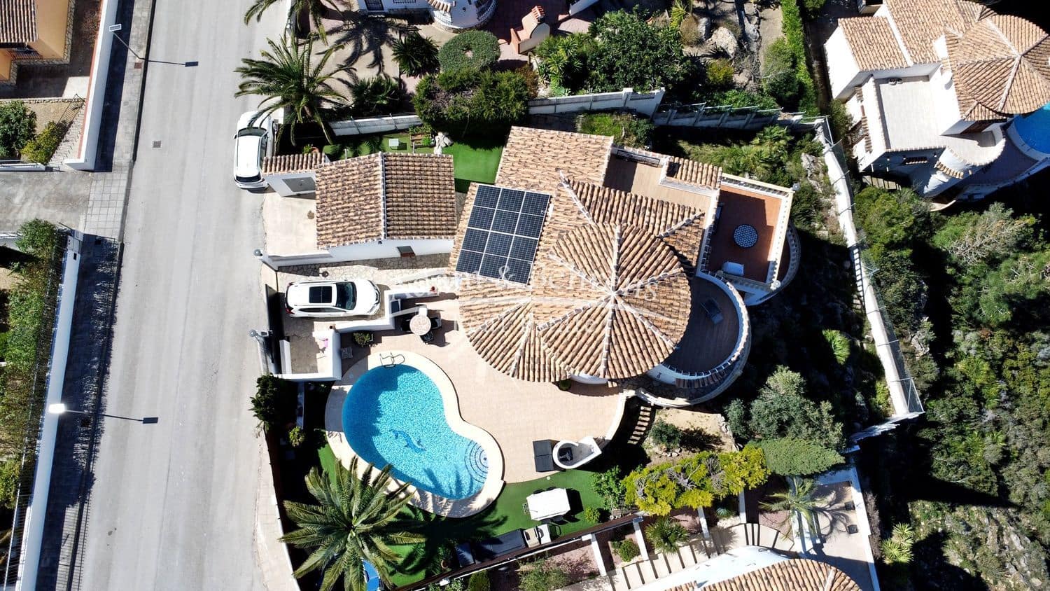 3 makuuhuone Huvila myytävänä paikassa Monte Pedreguer mukana uima-altaan 
autotalli - 548 000 € (Ref: 9654530)