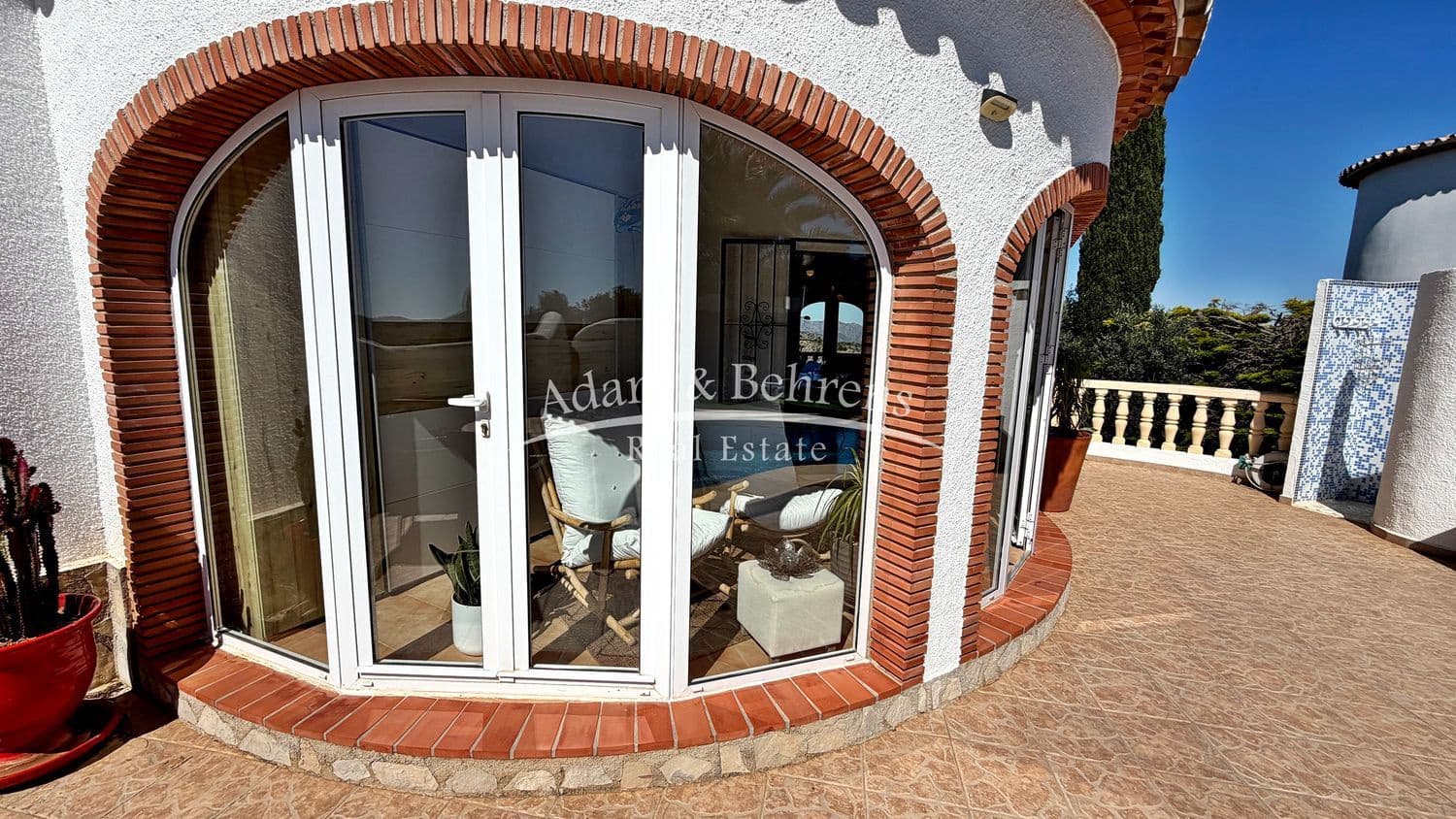 3 makuuhuone Huvila myytävänä paikassa Monte Pedreguer mukana uima-altaan 
autotalli - 548 000 € (Ref: 9654530)