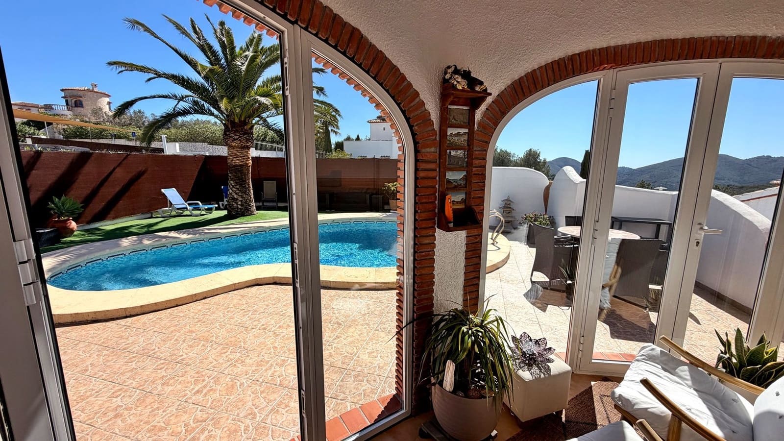 3 slaapkamer Villa te koop in Pedreguer met zwembad garage - € 548.000 (Ref: 9654530)