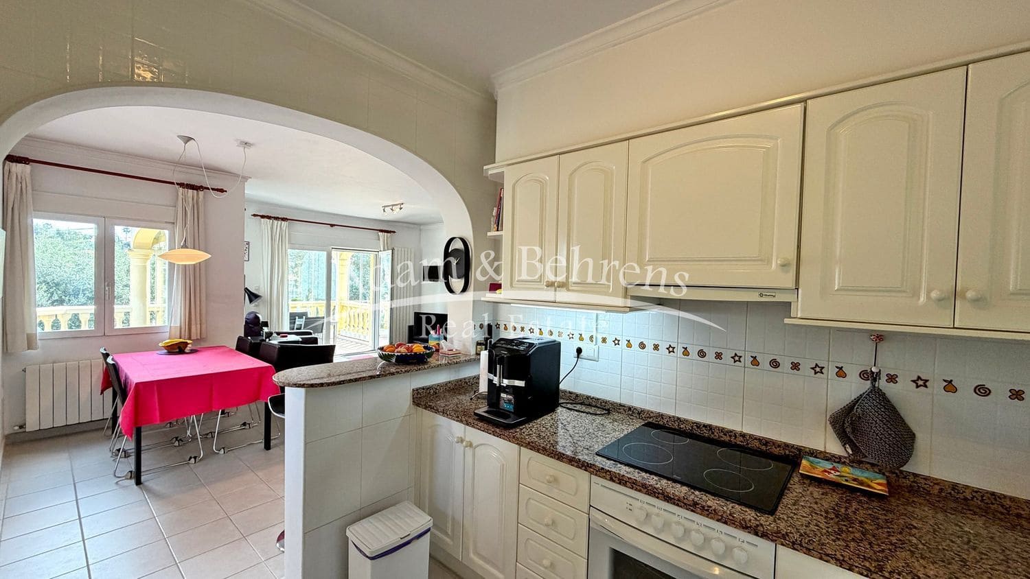 3 camera da letto Villa in vendita in Alicante citta con piscina garage - 485.000 € (Rif: 9654531)