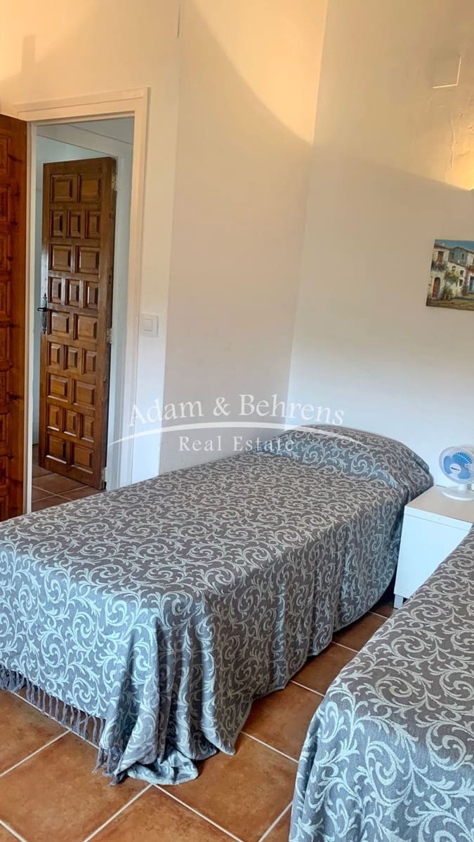 Finca/Casa Rural de 5 habitaciones en Alicante / Alacant ciudad en venta con piscina garaje - 1.100.000 € (Ref: 9694703)