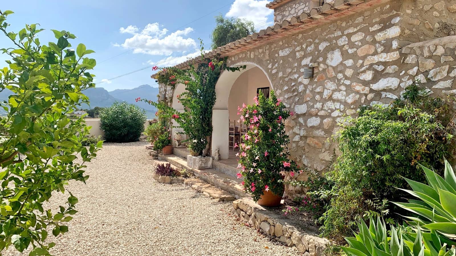 5 bedroom Finca/Country House for sale in Benissa with pool garage - € 1,100,000 (Ref: 9694703)