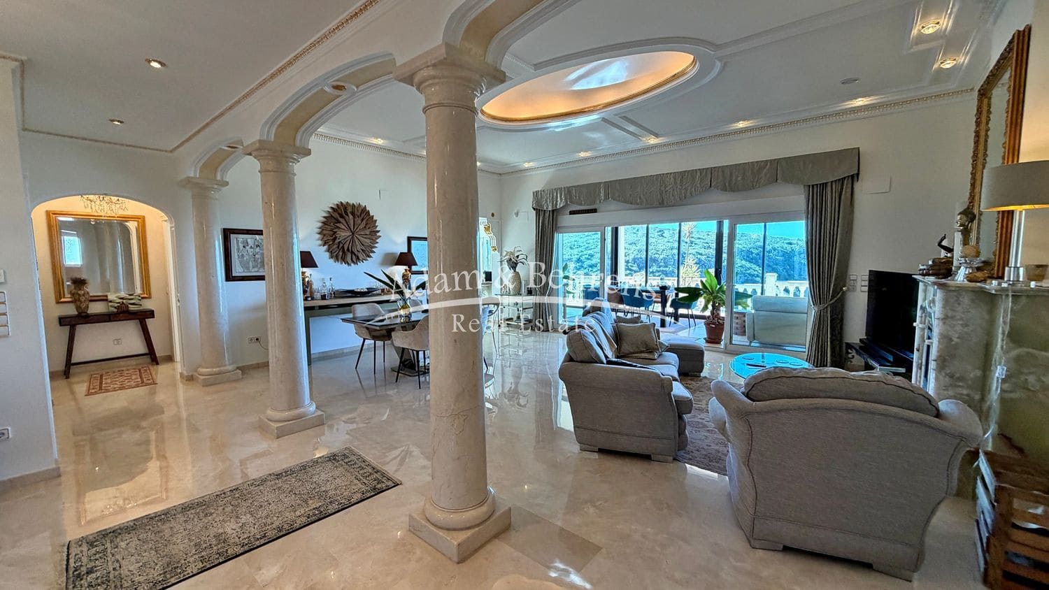 5 soverom Villa til salgs i Denia med svømmebasseng garasje - € 1 175 000 (Ref: 9700357)