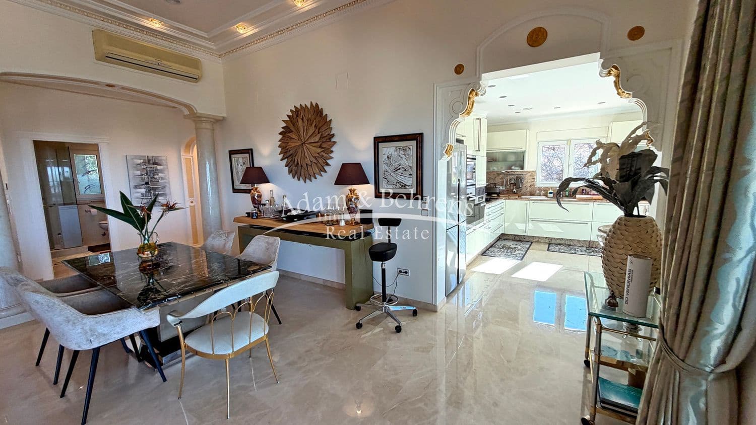 5 soverom Villa til salgs i Denia med svømmebasseng garasje - € 1 175 000 (Ref: 9700357)