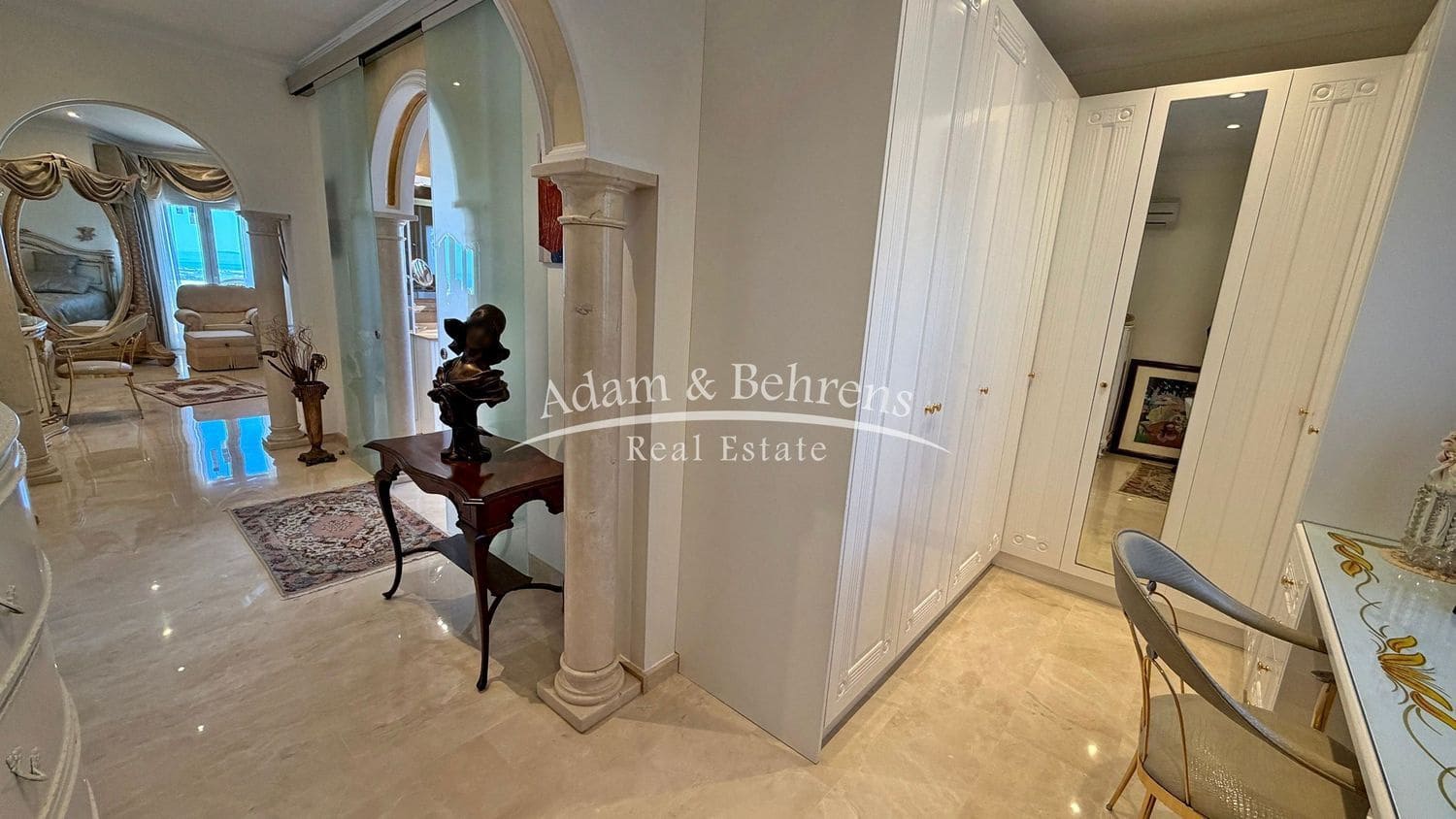 5 soverom Villa til salgs i Denia med svømmebasseng garasje - € 1 175 000 (Ref: 9700357)