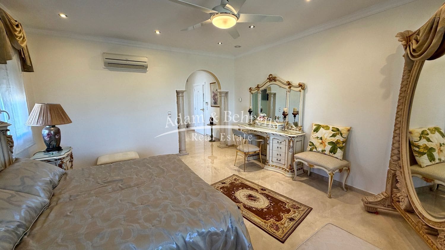 5 soverom Villa til salgs i Denia med svømmebasseng garasje - € 1 175 000 (Ref: 9700357)