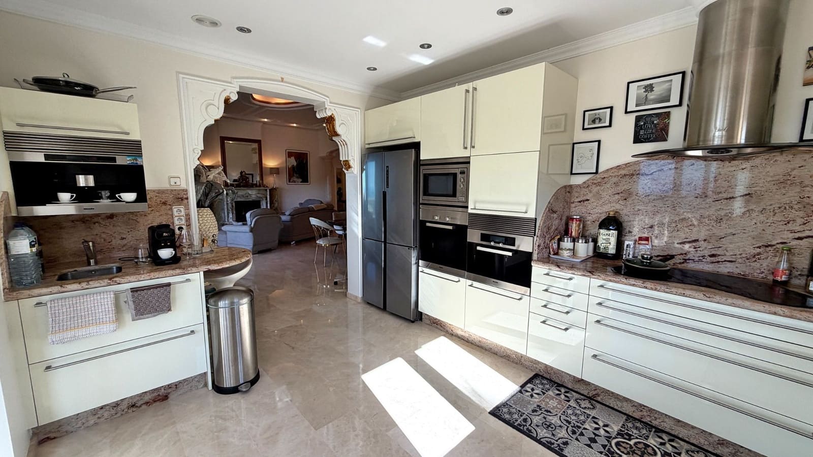 5 Zimmer Villa zu verkaufen in Denia mit Pool Garage - 1.175.000 € (Ref: 9700357)
