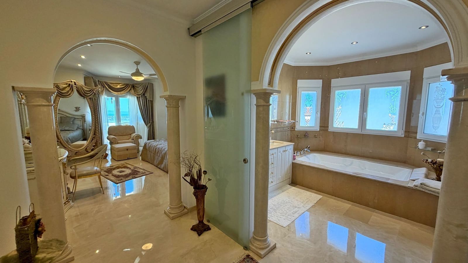 5 Zimmer Villa zu verkaufen in Denia mit Pool Garage - 1.175.000 € (Ref: 9700357)
