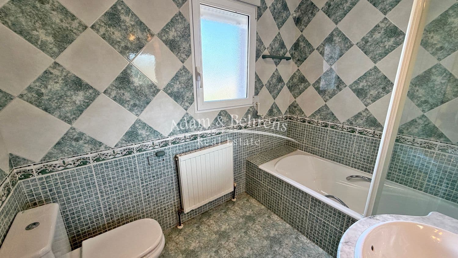 3 bedroom Villa for sale in Alicante / Alacant city with pool garage - € 630,000 (Ref: 9719484)