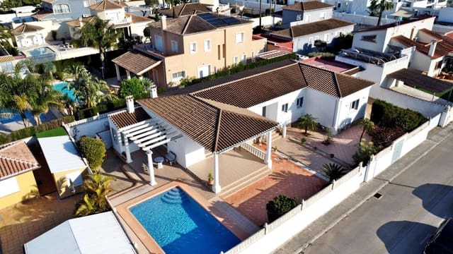 3 soverom Villa til salgs i El Vergel / Verger med svømmebasseng garasje - € 630 000 (Ref: 9719484)