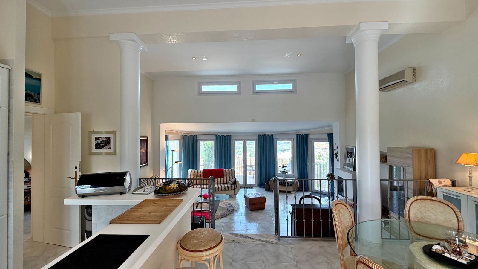 3 chambre Villa/Maison à vendre à Orba avec piscine - 470 000 € (Ref: 9796078)