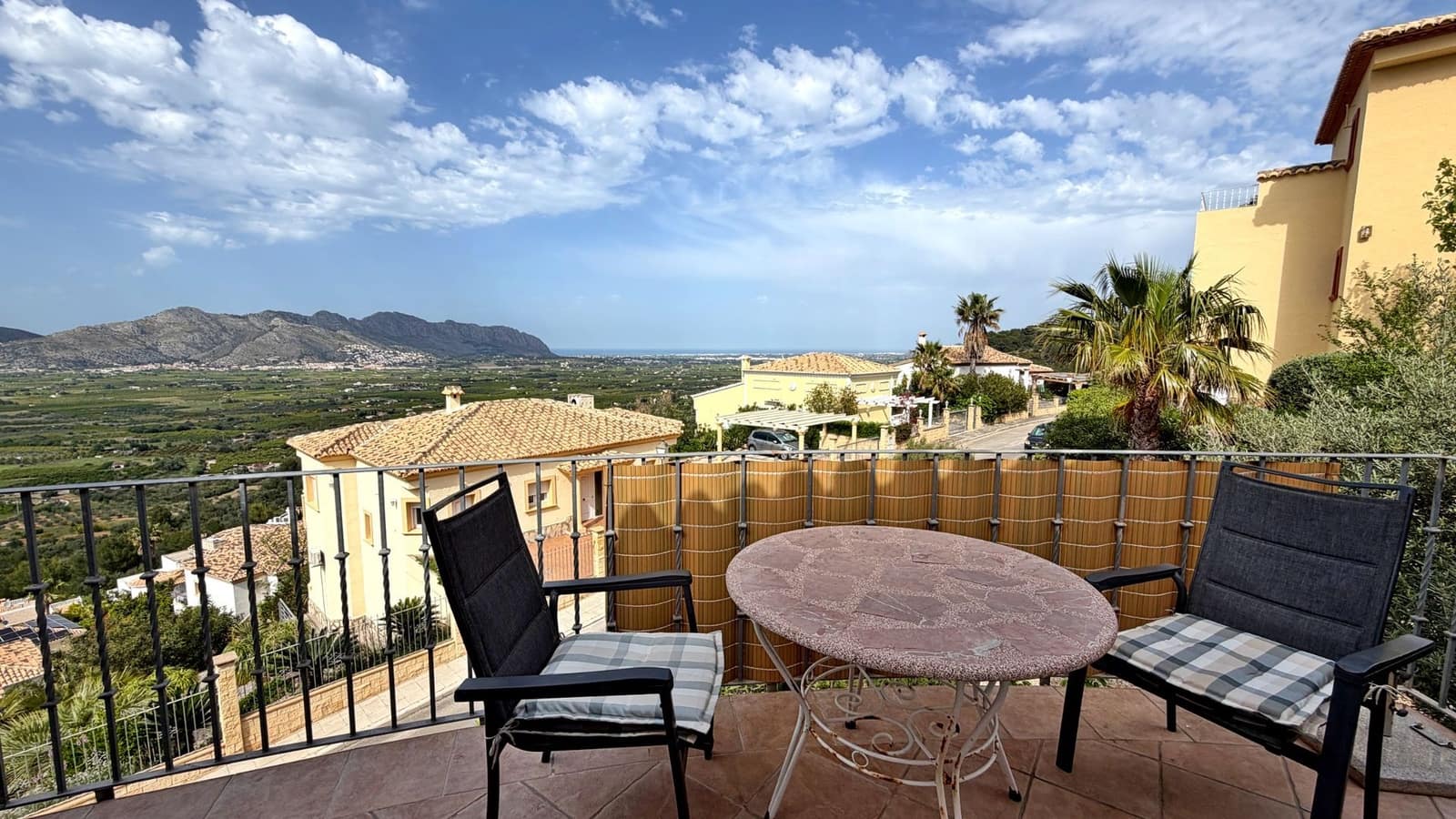 3 chambre Villa/Maison à vendre à Orba avec piscine - 470 000 € (Ref: 9796078)