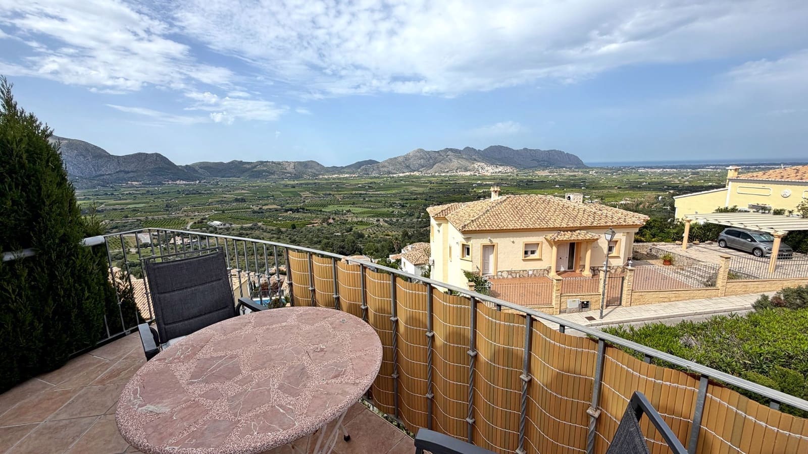 3 chambre Villa/Maison à vendre à Orba avec piscine - 470 000 € (Ref: 9796078)