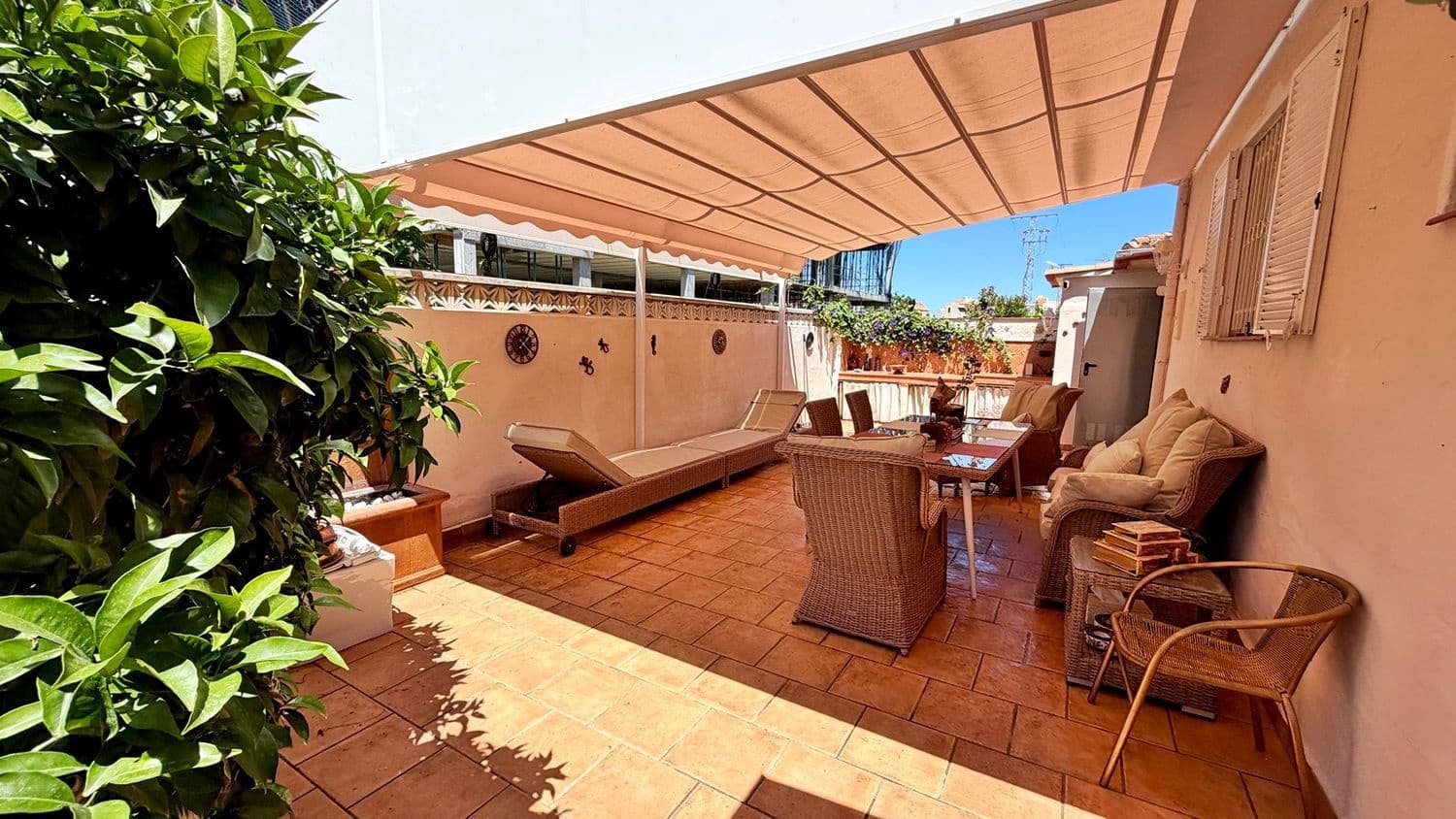 2 sypialnia Dom na sprzedaż w Denia z garażem - 320 000 € (Ref: 9838738)