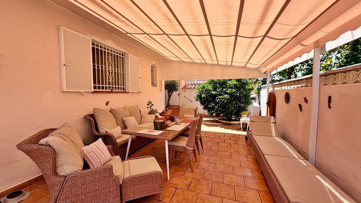 2 sypialnia Dom na sprzedaż w Denia z garażem - 320 000 € (Ref: 9838738)