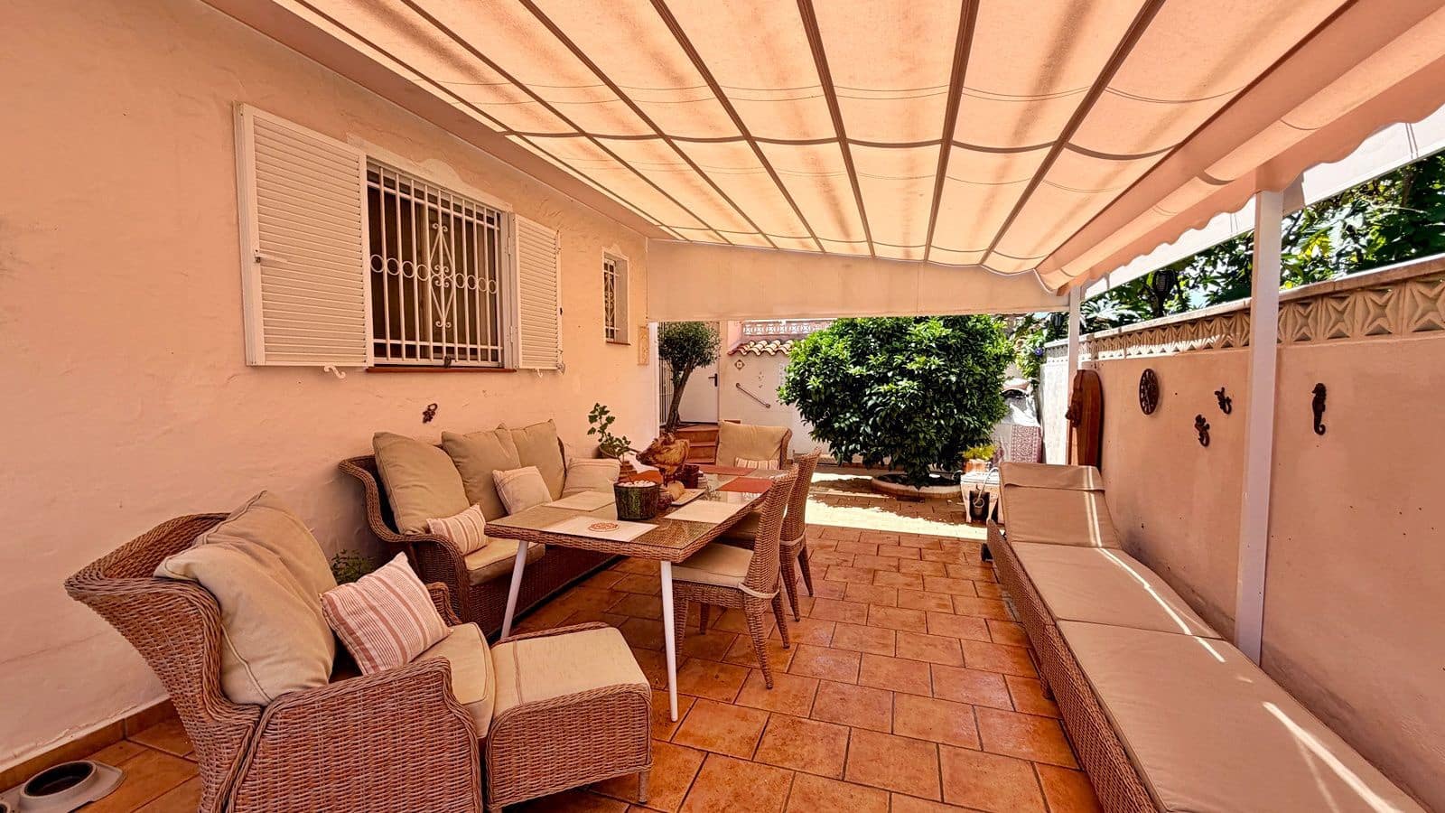 2 soveværelse Bungalow til salg i Denia med garage - € 299.000 (Ref: 9838738)