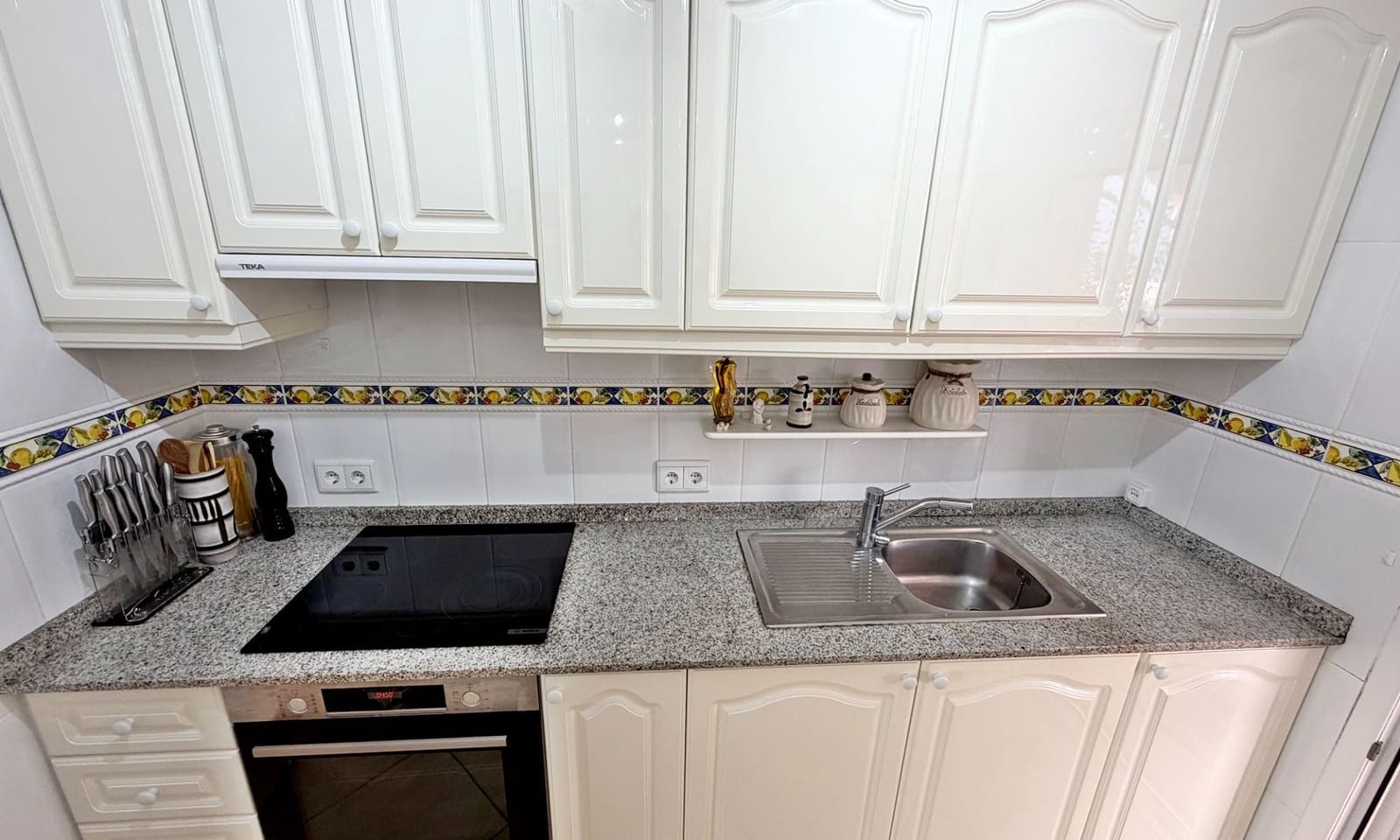 2 soveværelse Bungalow til salg i Denia med garage - € 299.000 (Ref: 9838738)
