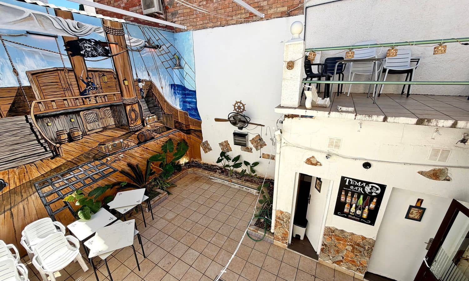 Comercial para venda em Denia - 299 000 € (Ref: 9864017)