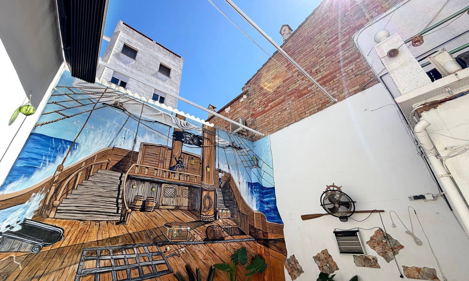 Comercial para venda em Denia - 299 000 € (Ref: 9864017)