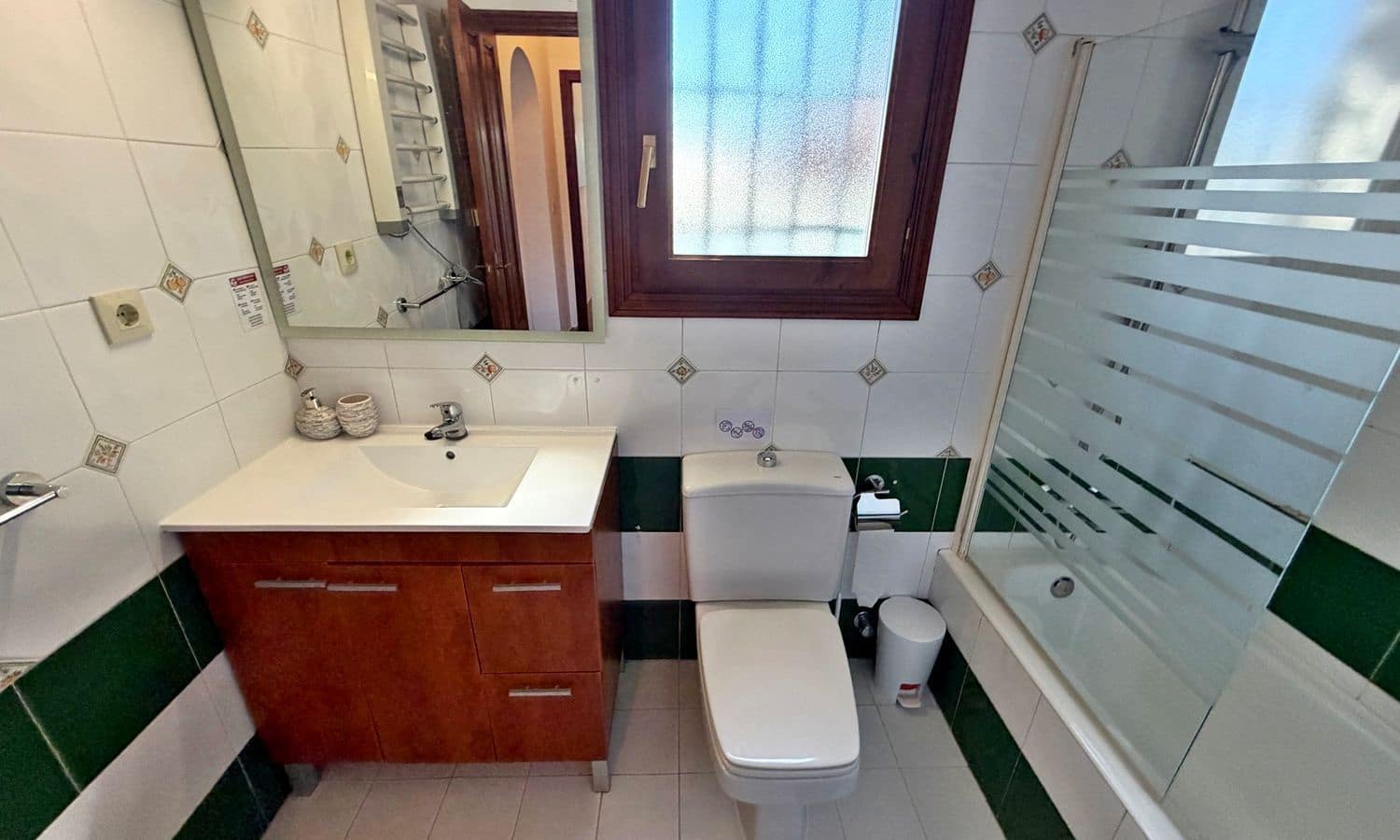 5 bedroom Villa for sale in Pego with pool garage - € 649,000 (Ref: 9866296)