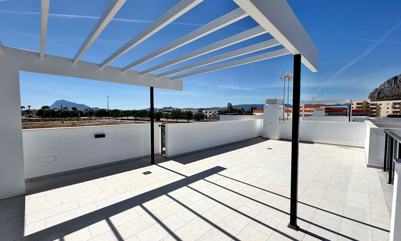 3 soveværelse Villa til salg i Els Poblets med swimmingpool garage - € 409.000 (Ref: 9879936)