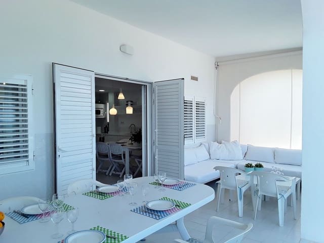 4 Zimmer Villa zu verkaufen in Dénia mit Garage - 635.000 € (Ref: 9879970)