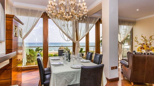 5 quarto Moradia para venda em Dénia com garagem - 2 000 000 € (Ref: 9895742)