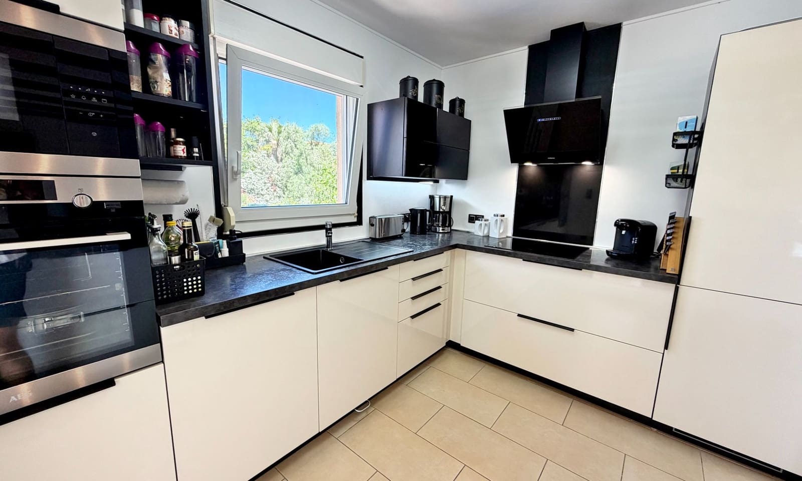 5 sovrum Villa till salu i Denia med pool garage - 695 000 € (Ref: 9906793)