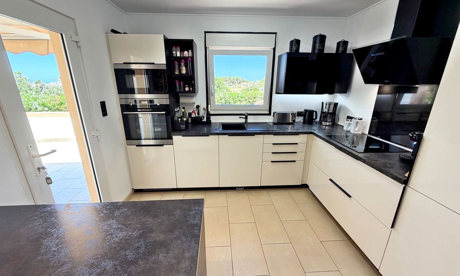 5 sovrum Villa till salu i Denia med pool garage - 695 000 € (Ref: 9906793)
