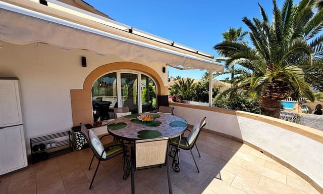 5 sovrum Villa till salu i El Montgó, Dénia med pool garage - 695 000 € (Ref: 9906793)