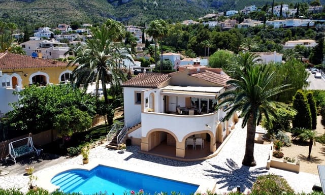 5 sovrum Villa till salu i El Montgó, Dénia med pool garage - 695 000 € (Ref: 9906793)