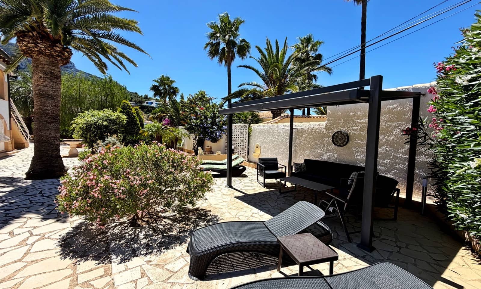 5 sovrum Villa till salu i Denia med pool garage - 695 000 € (Ref: 9906793)