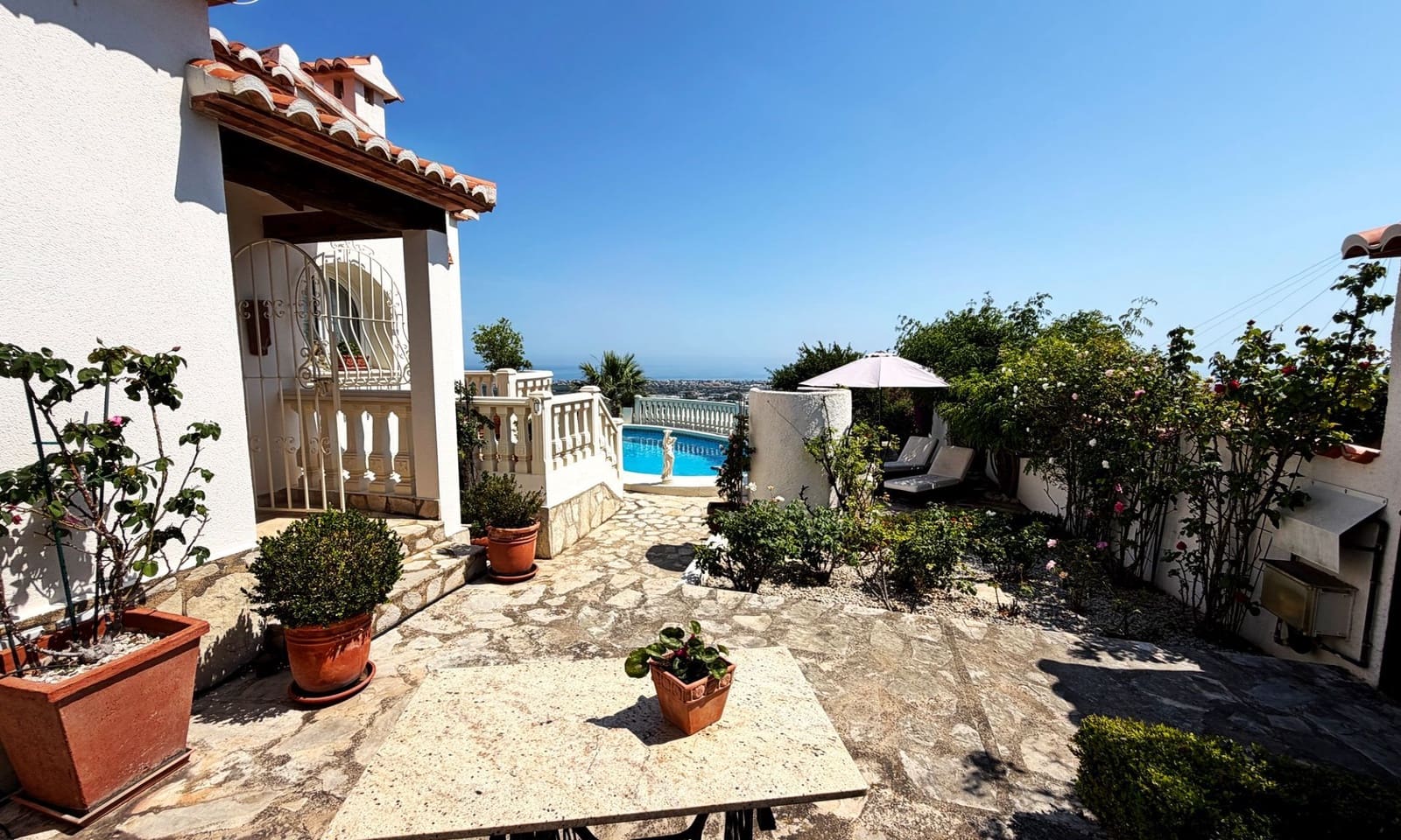 3 soverom Villa til salgs i Denia med svømmebasseng garasje - € 619 000 (Ref: 9937469)