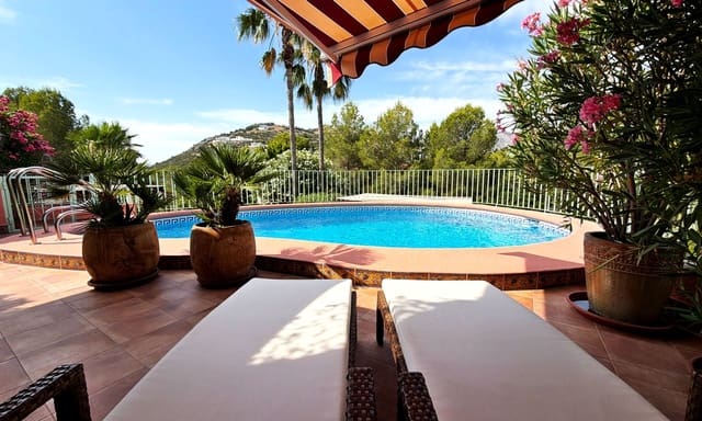 2 chambre Villa/Maison à vendre à Monte Pego, Pego avec piscine garage - 409 000 € (Ref: 9953689)