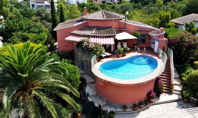 2 chambre Villa/Maison à vendre à Monte Pego, Pego avec piscine garage - 409 000 € (Ref: 9953689)