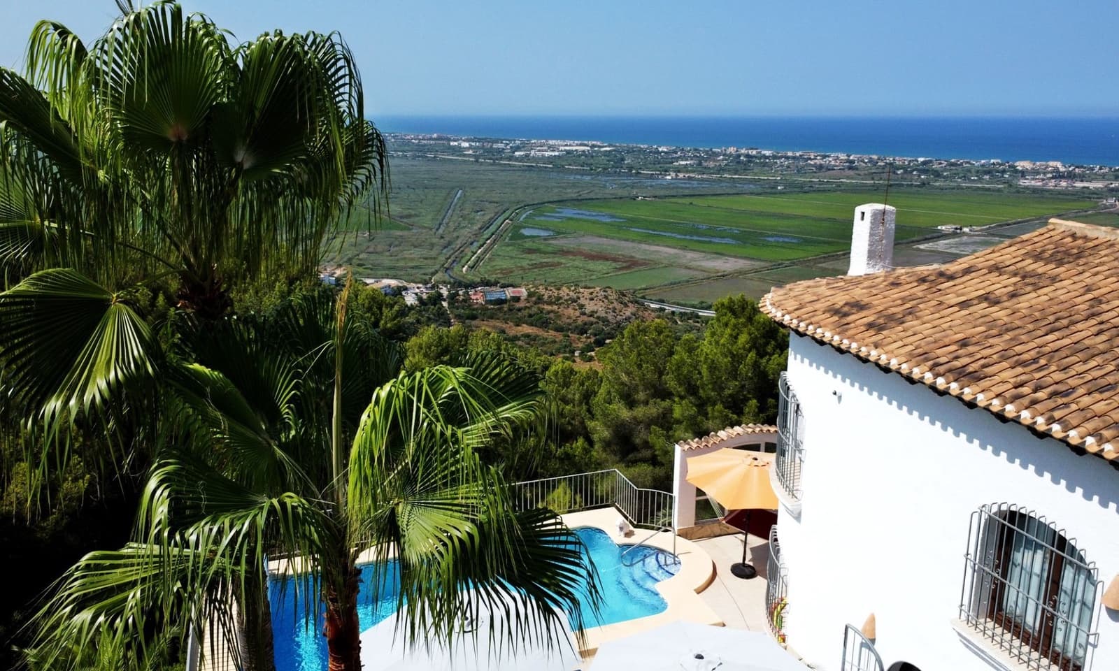 3 soverom Villa til salgs i Denia med svømmebasseng garasje - € 450 000 (Ref: 9999519)