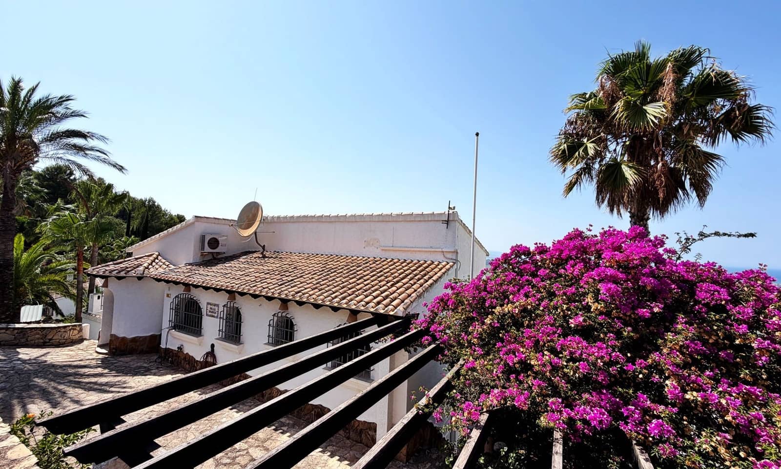 3 soverom Villa til salgs i Denia med svømmebasseng garasje - € 450 000 (Ref: 9999519)